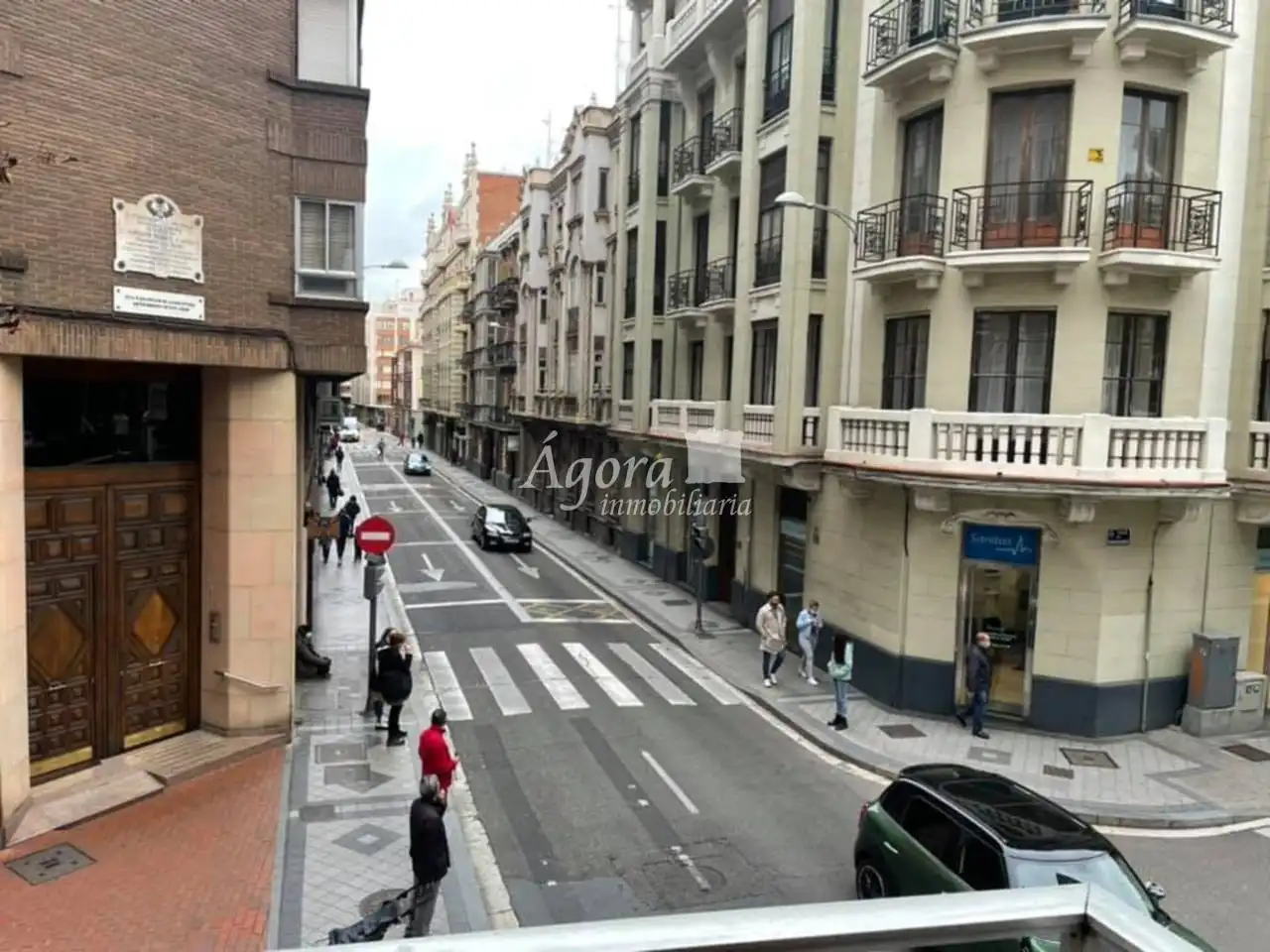 Vista exterior de Piso de alquiler en Valladolid con Calefacción, Parquet y Terraza