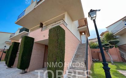 Exterior view of Single-family semi-detached for sale in Peñíscola / Peníscola  with Air Conditioner, Terrace and Balcony