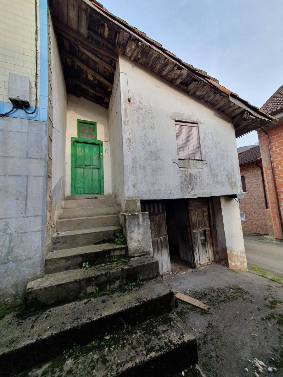 Vista exterior de Casa o chalet en venta en Grado con Trastero