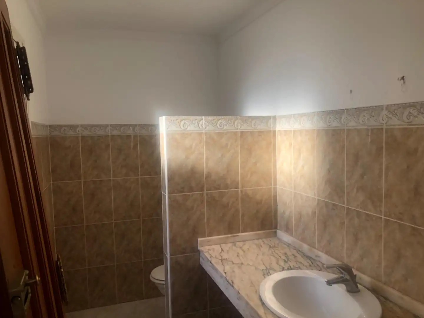 Baño de Casa adosada en venta en Mijas con Aire acondicionado, Calefacción y Jardín privado