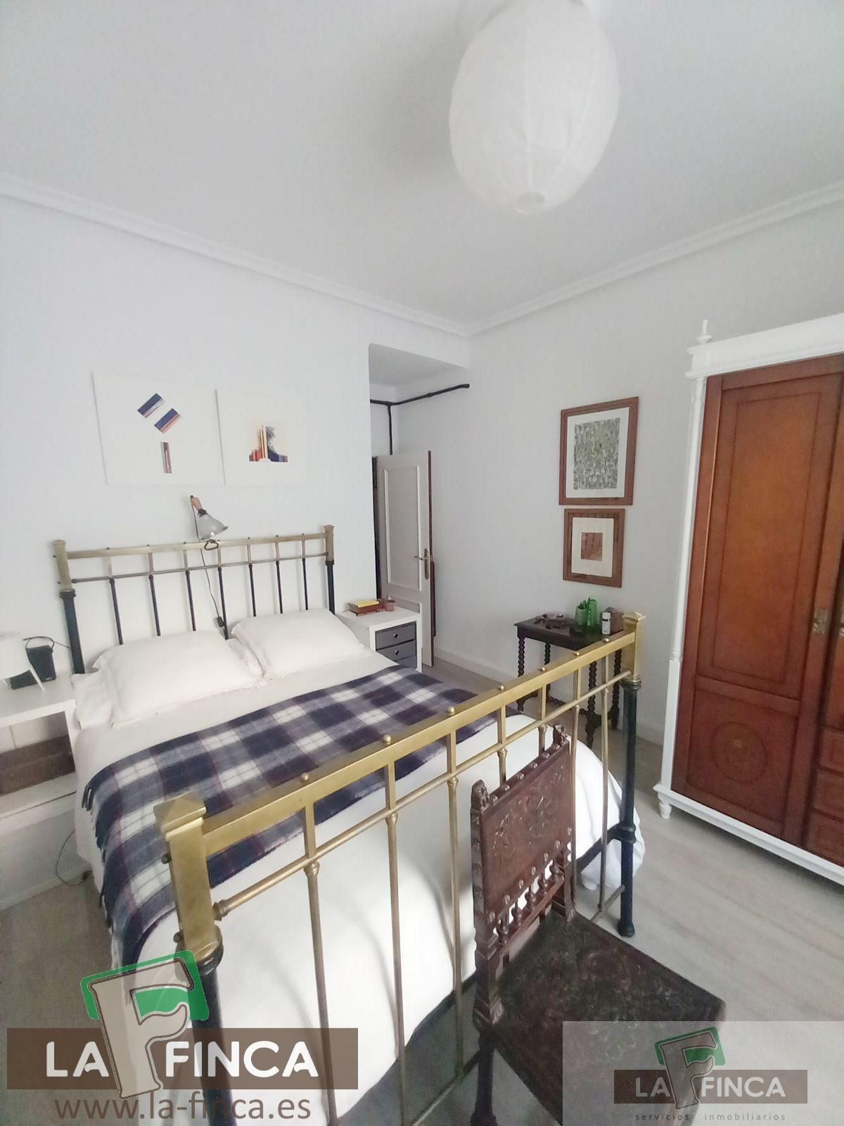 Flat for sale in Santo Domingo - El Campillín