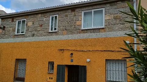 Foto 2 de Casa adosada en venta en Calle Estrecha, 5, Zarzalejo, Madrid