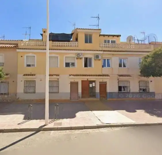 Vista exterior de Piso en venta en Puerto de Mazarrón