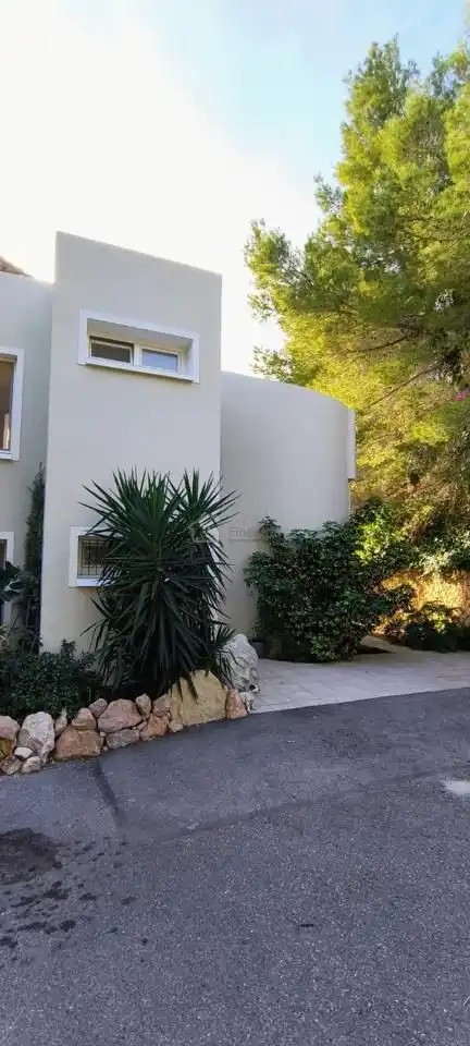 Vista exterior de Casa o chalet en venta en Callosa d'en Sarrià con Aire acondicionado, Jardín privado y Terraza