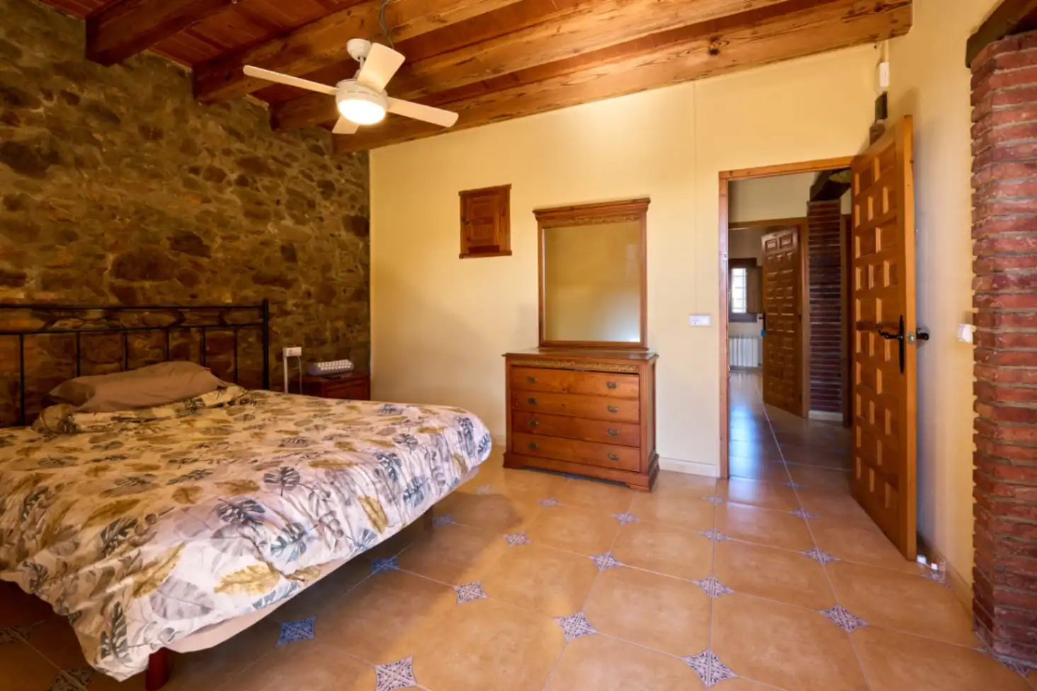 Habitación de Finca rústica en venta en L'Ametlla del Vallès con Calefacción, Terraza y Trastero