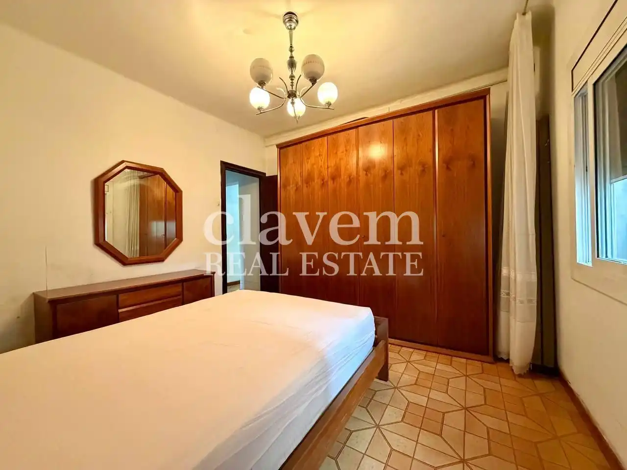 Habitación de Planta baja en venta en Nou Barris