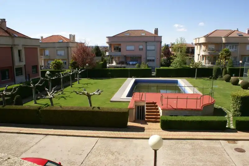 Xalet amb piscina en venda a Calle Río Moro