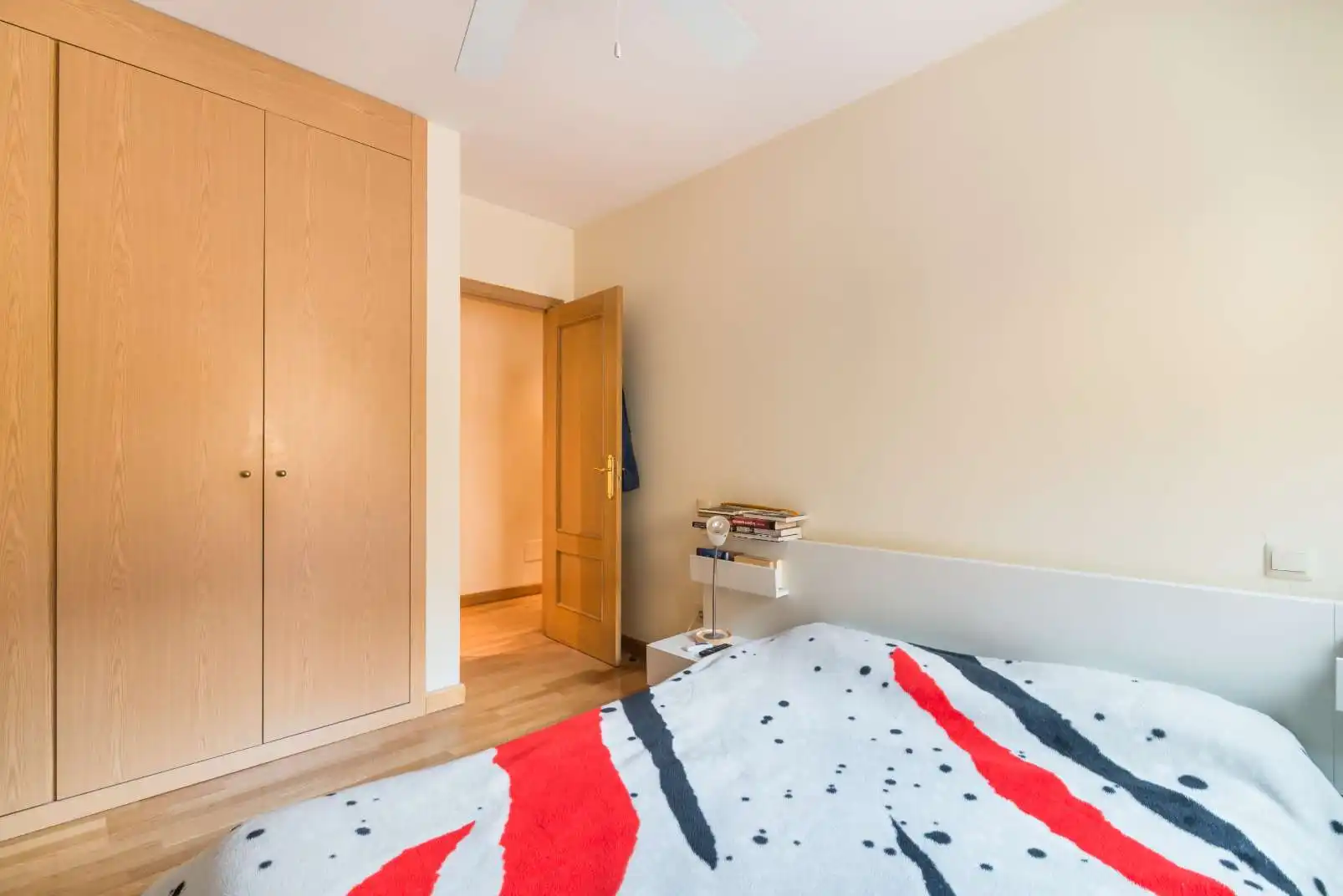 Habitación de Piso en venta en Pedrezuela con Calefacción y Amueblado