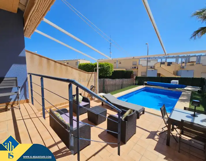 Villa avec piscine à vendre à Playa del Acequión, Náufragos y Rocío del Mar