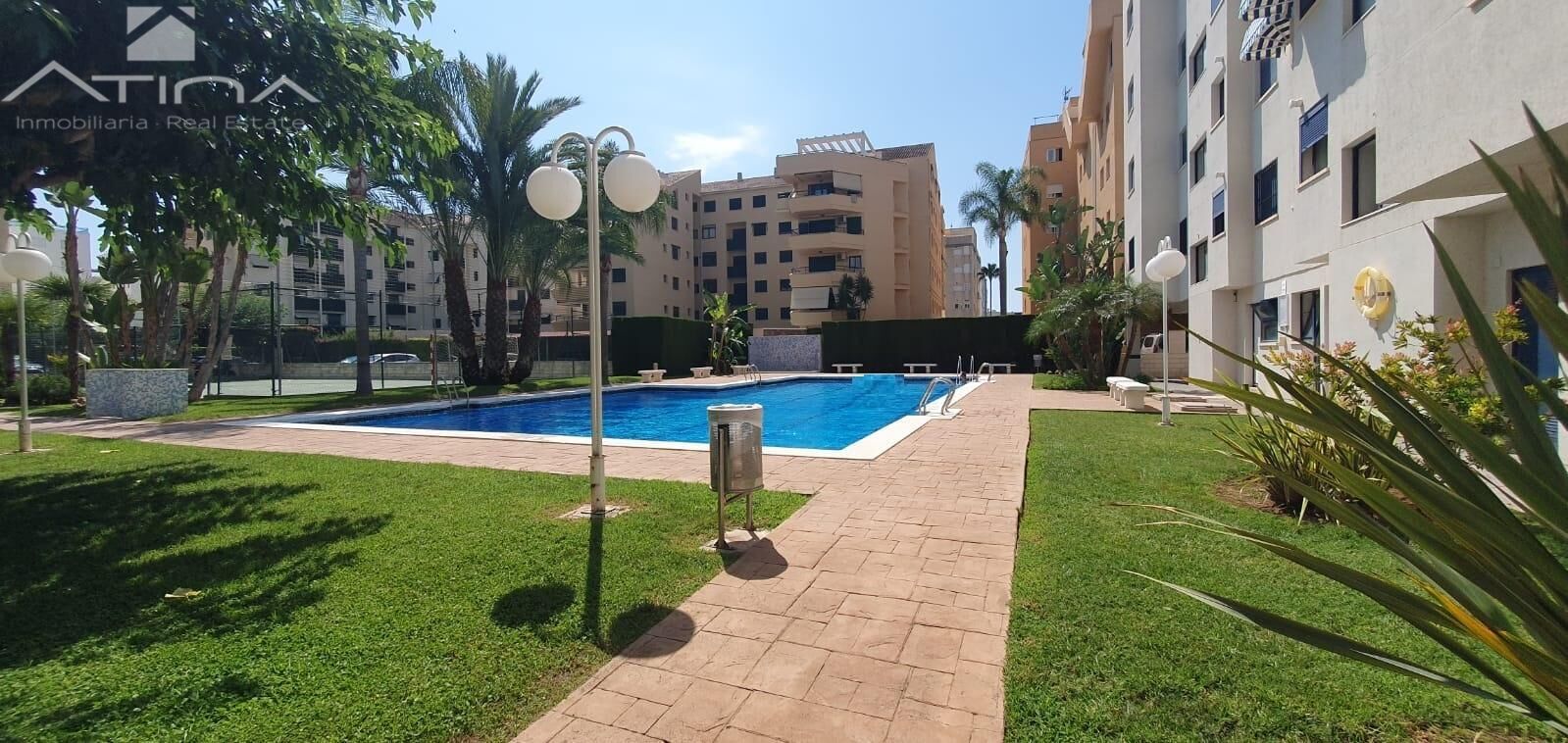 Swimming pool of Apartment for sale in Guardamar de la Safor  with Air Conditioner, Private garden and Terrace