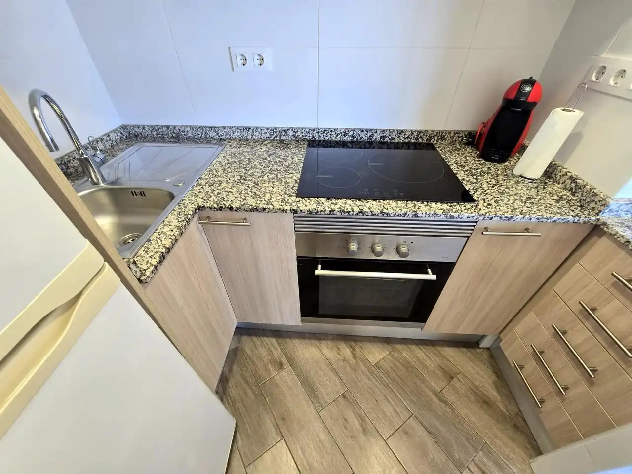 Cuina de Apartament en venda en Gandia amb Aire condicionat, Terrassa i Moblat