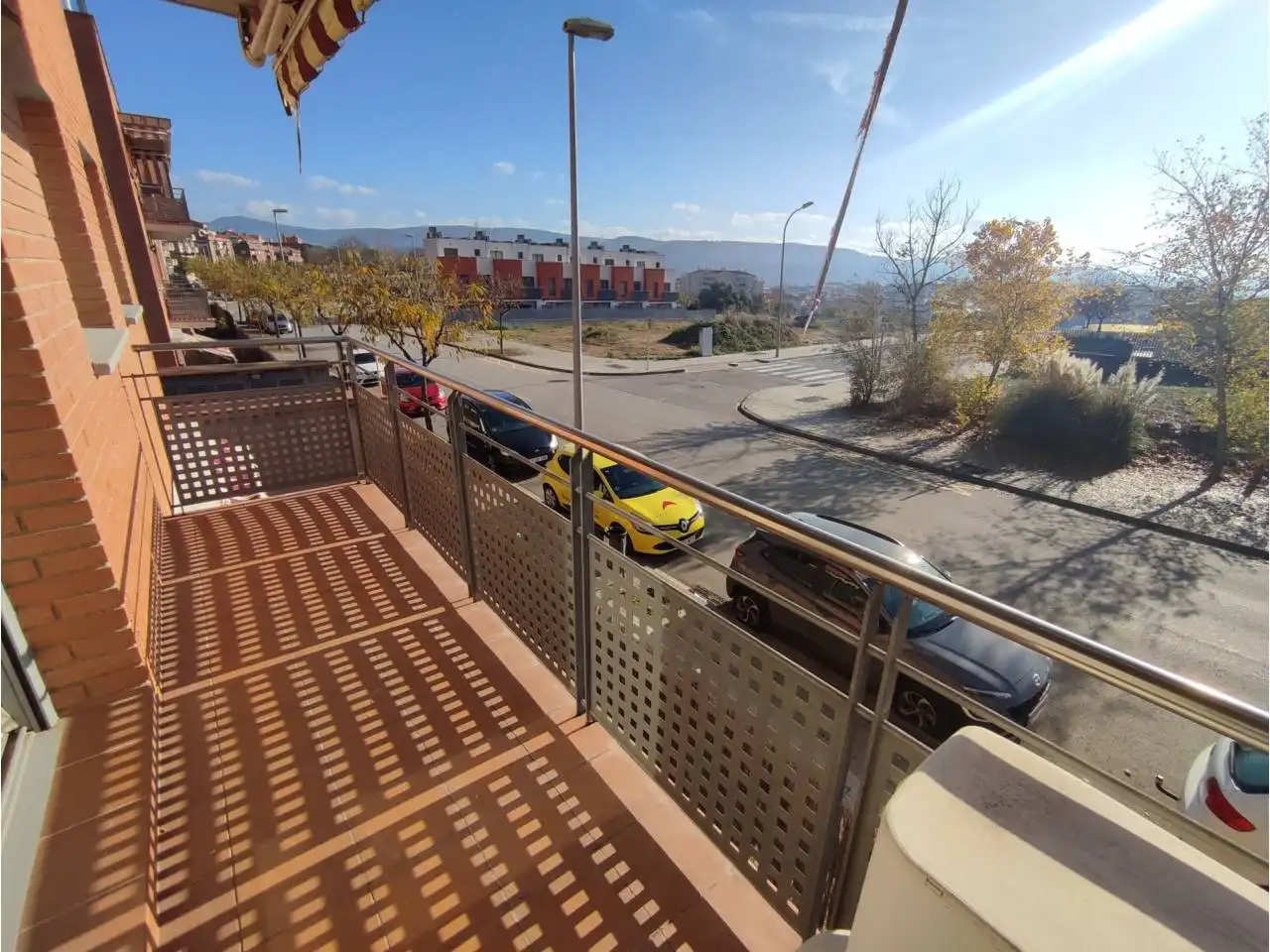 Exterior view of Flat for sale in Sant Sadurní d'Anoia  with Air Conditioner, Heating and Parquet flooring