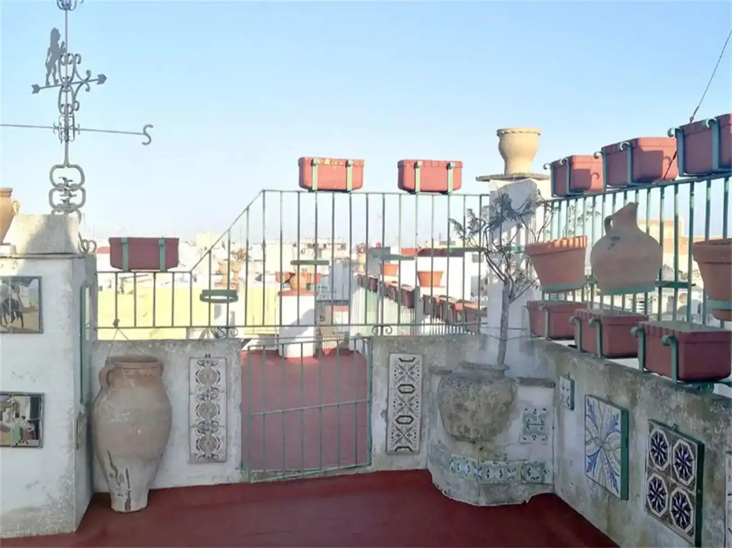 Terraza de Dúplex en venta en Puerto Real con Trastero, Amueblado y Balcón