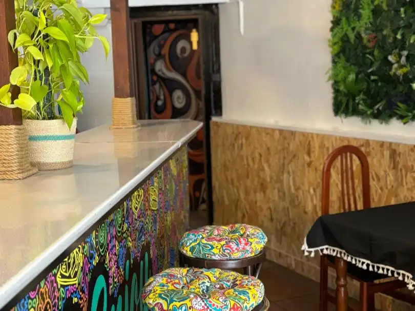 Local comercial en traspaso en Plaça Hostal 11, imagen 9