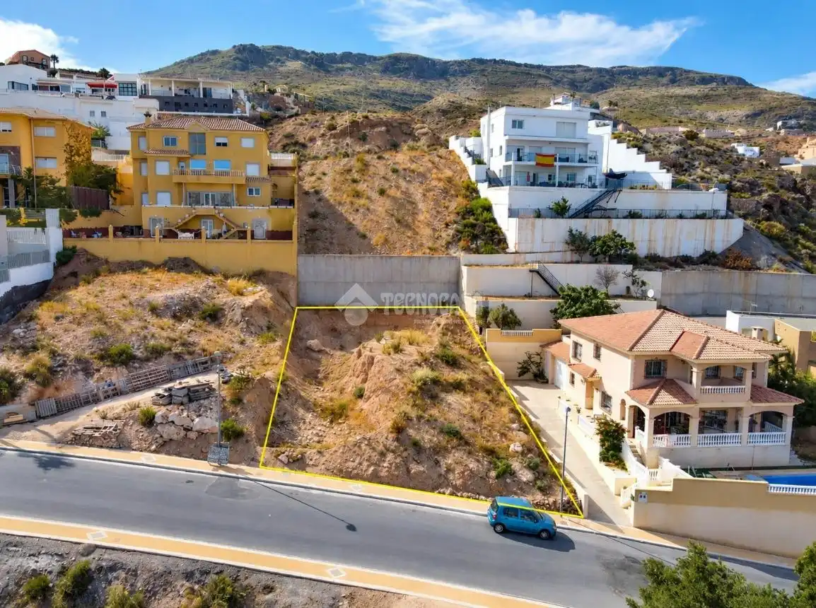 Terreny residencial en venda a La Envía