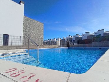 Haus mit Pool zum Verkauf in Lago de Sanabria 38