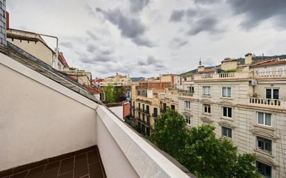 Vista exterior de Dúplex en venda en  Barcelona Capital amb Aire condicionat, Calefacció i Parquet