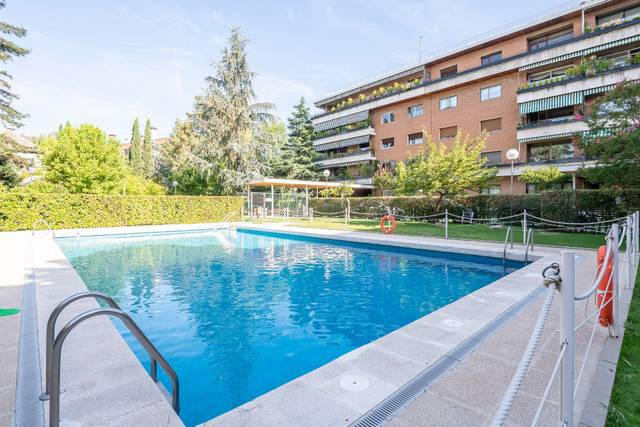 Piso en Alquiler en Ciudad Universitaria