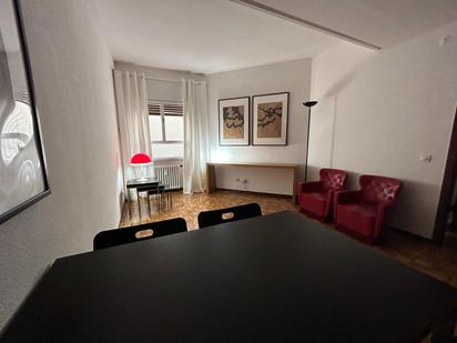 Living room of Flat for sale in  Madrid Capital