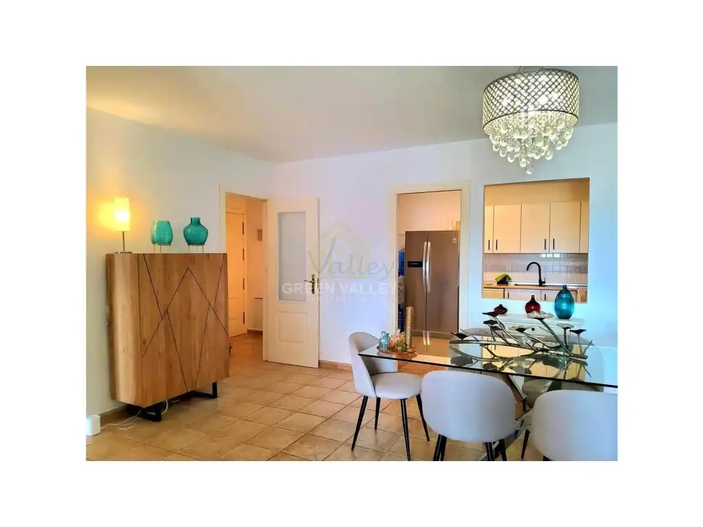 Esszimmer von Wohnung zum Verkauf in La Alcaidesa mit Klimaanlage, Privatgarten und Terrasse