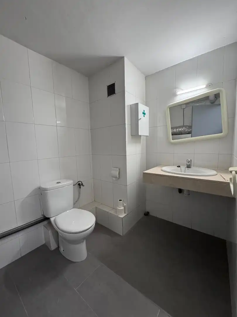 Local comercial en alquiler en Martorell, imagen 5