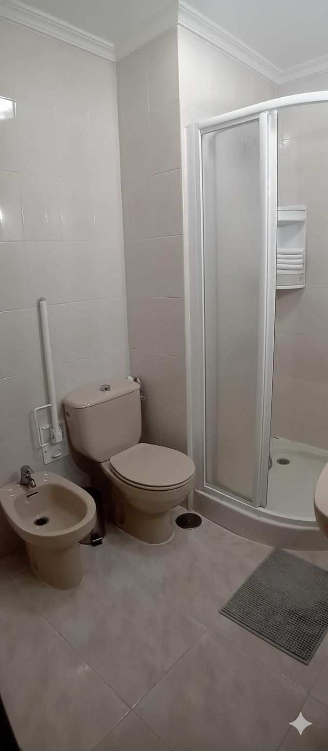 Bany de Pis en venda en Algeciras amb Traster i Balcó