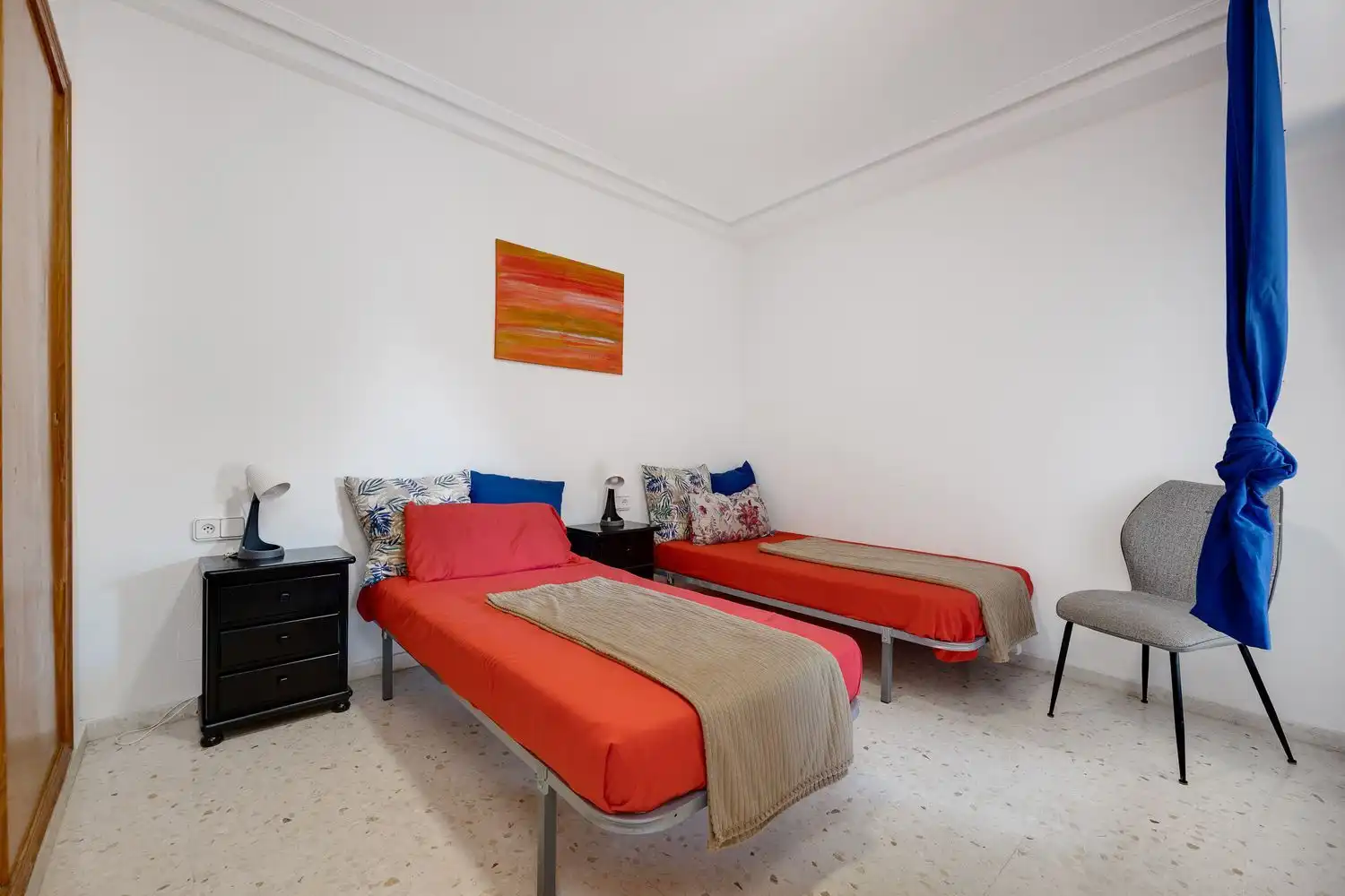 Habitación de Piso en venta en Torrevieja con Aire acondicionado, Terraza y Amueblado