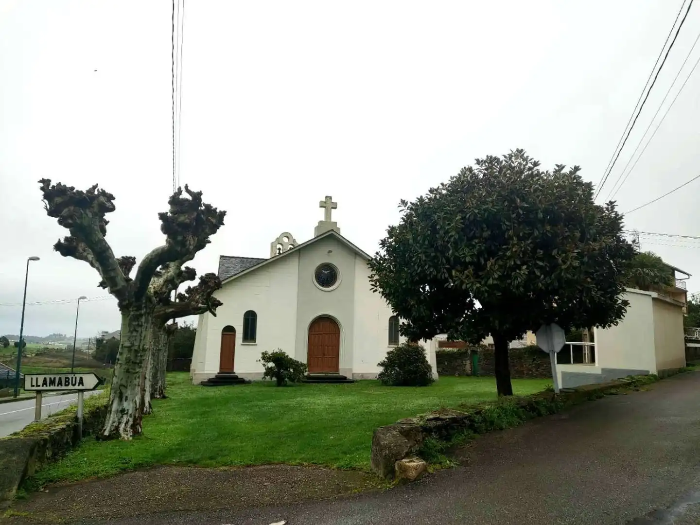 Außenansicht von Residential zum Verkauf in Navia