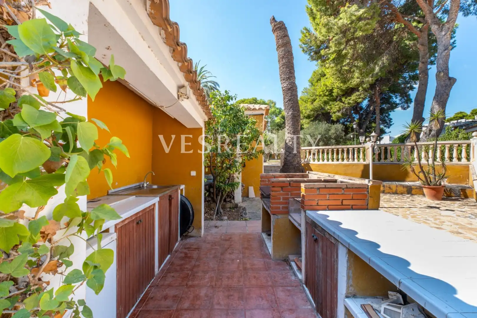 Exterior view of Houses for sale in Alicante / Alacant