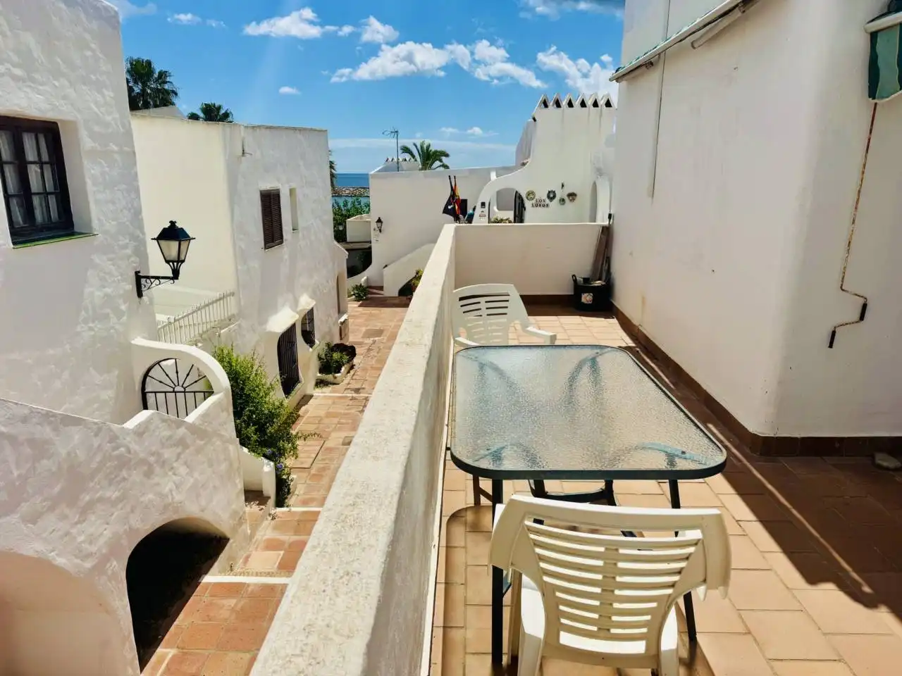 Terrasse von Haus oder Chalet zum Verkauf in Manilva mit Terrasse und Möbliert
