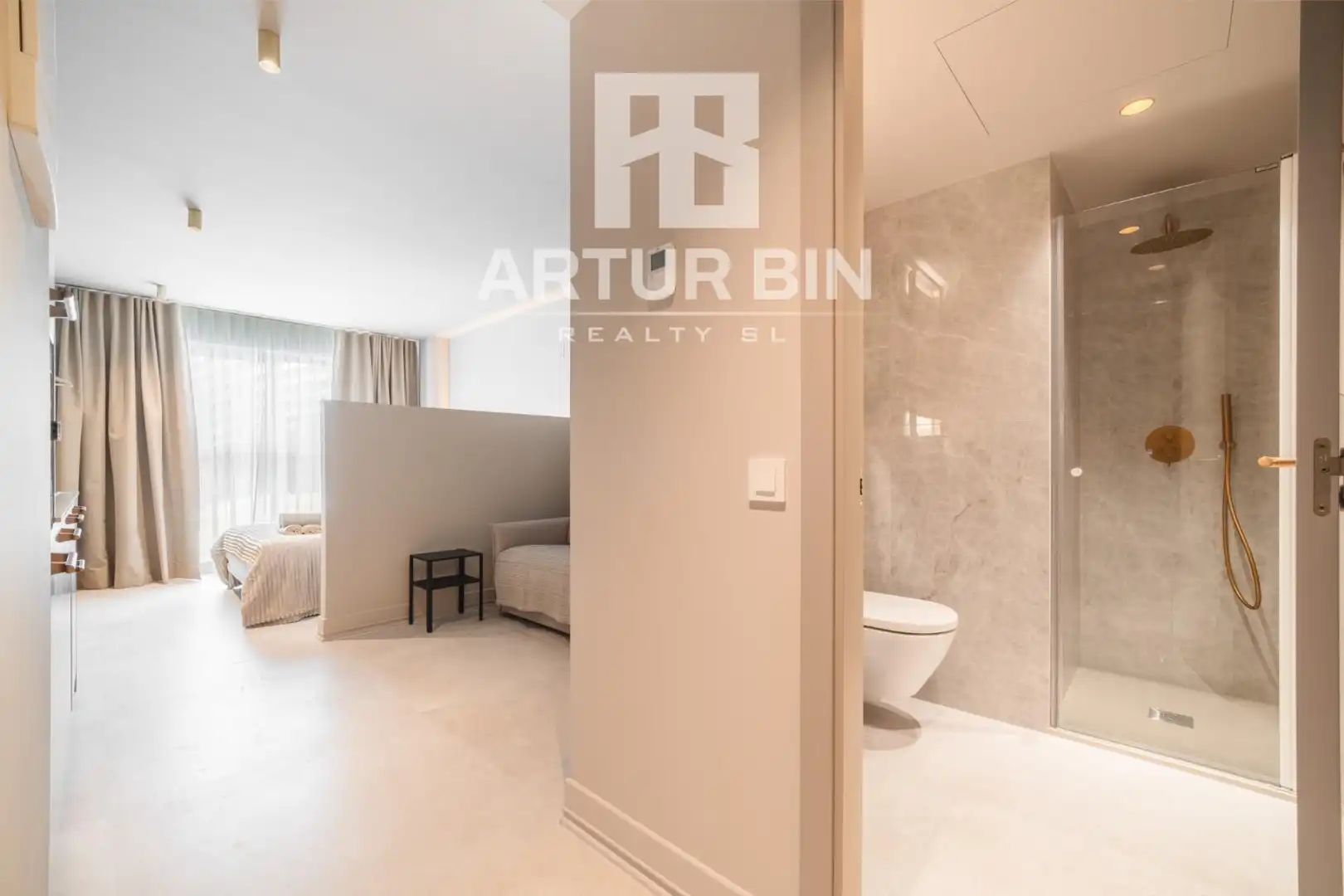 Hotel con ascensore in vendita a Quatre Carreres, imagen 10