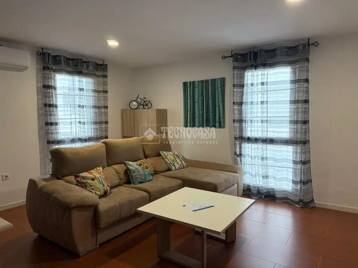 Wohnzimmer von Gebäude zum Verkauf in Barbate