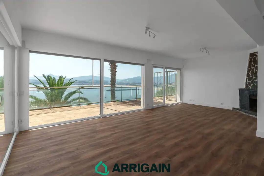 Living room of Houses for sale in Hondarribia  with Heating, Private garden and Terrace