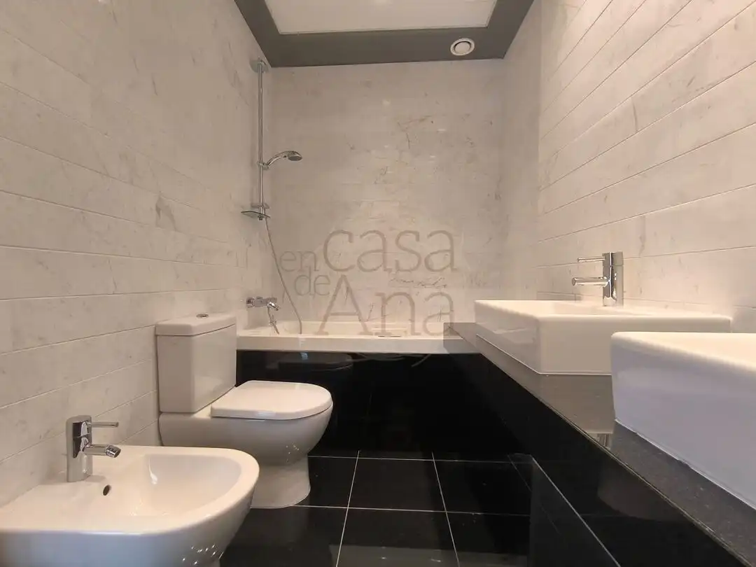 Baño de Piso en venta en Bilbao  con Aire acondicionado, Calefacción y Trastero