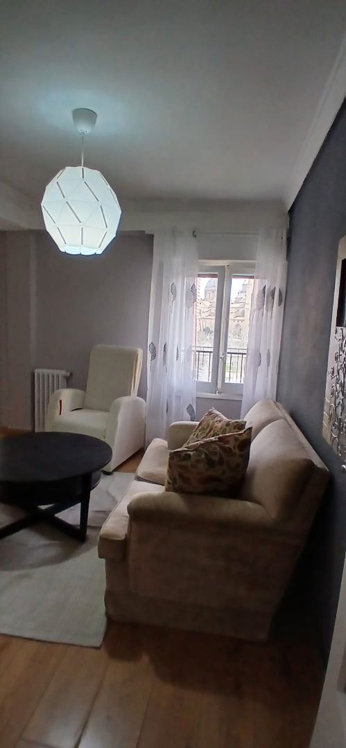 Living room of Flat for rent in  Zaragoza Capital  with Heating, Furnished and Oven