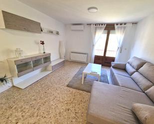 Living room of Flat to rent in Monzón  with Air Conditioner and Terrace