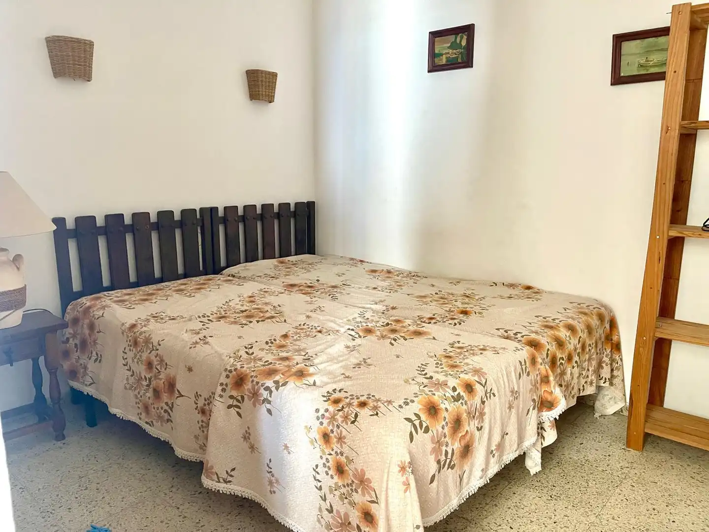 Habitación de Piso en venta en Roses con Terraza, Amueblado y Piscina comunitaria