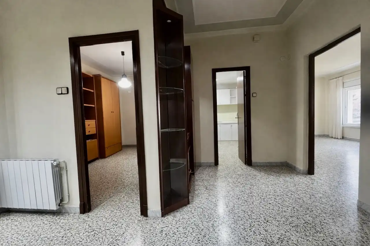 Piso en venta en Terrassa con Calefacción, Terraza y Trastero