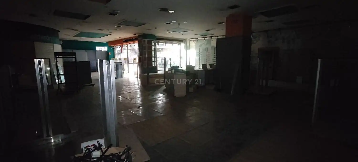 Local comercial en venda a Calle ALCALA, imagen 2