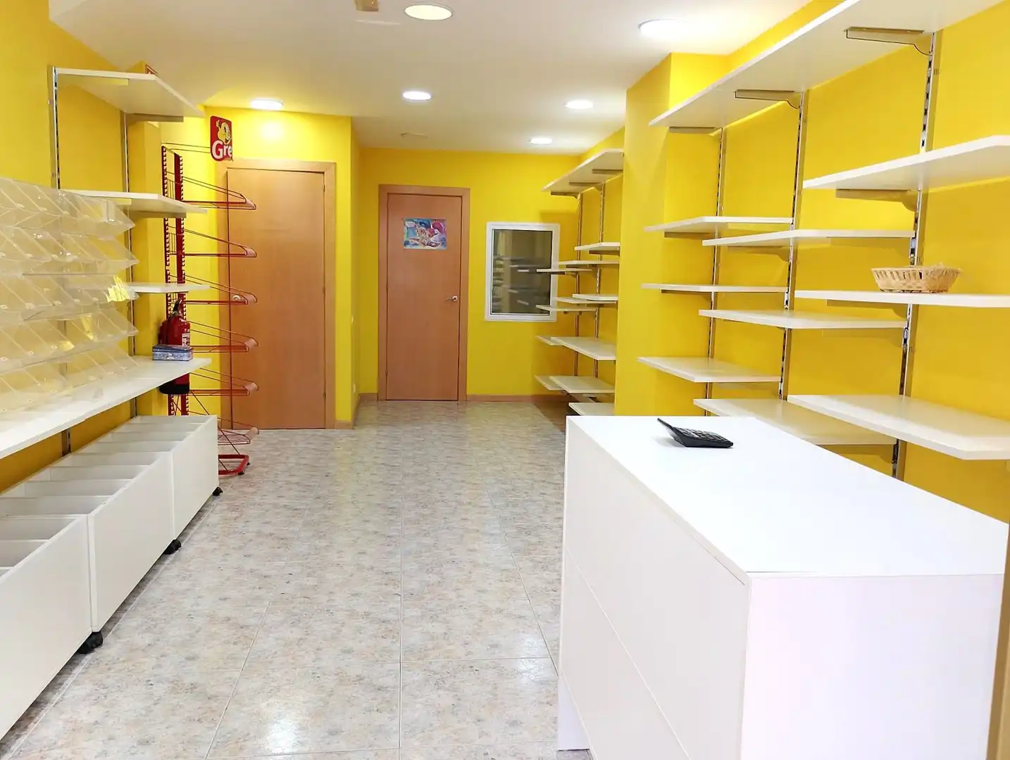 Locale commerciale in vendita a Centre
