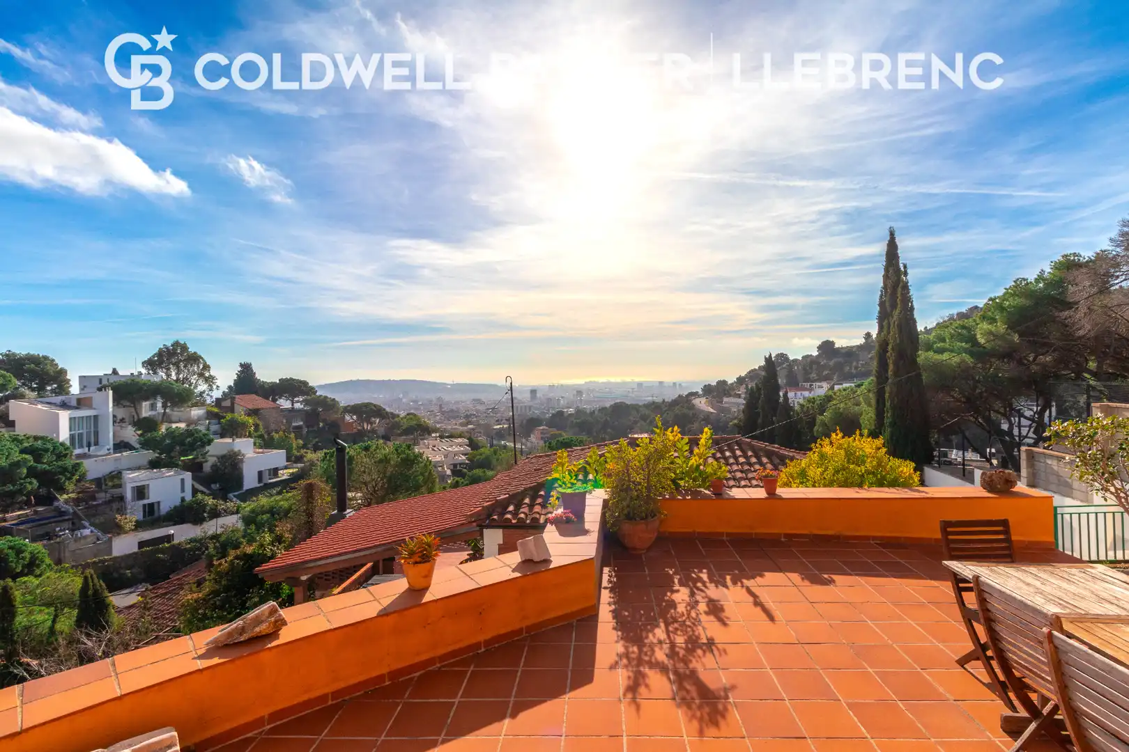 Vista exterior de Casa o chalet en venta en Barcelona con Aire acondicionado, Calefacción y Jardín privado