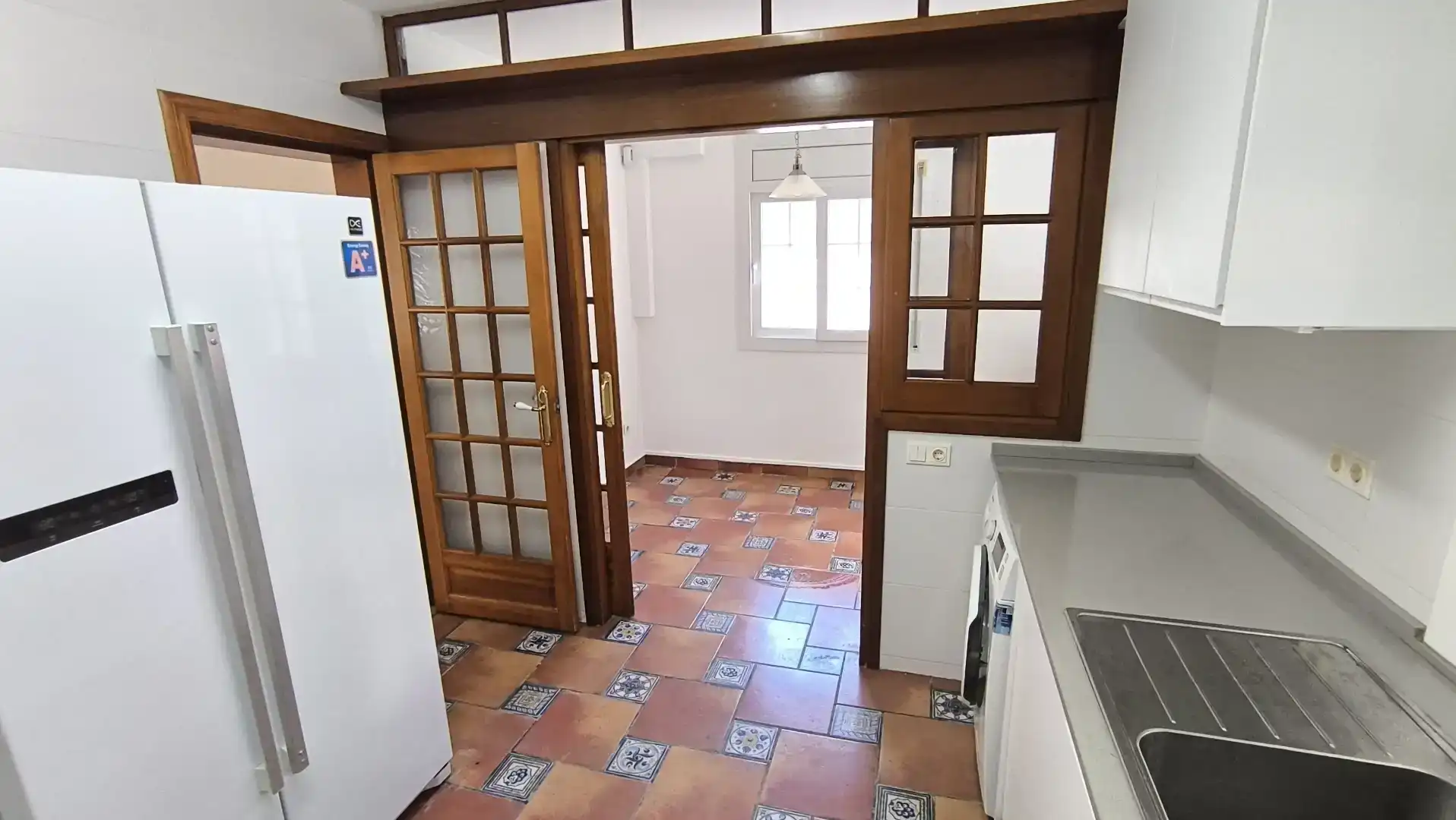 Cuina de Casa o xalet en venda en Sant Cugat del Vallès amb Aire condicionat i Piscina