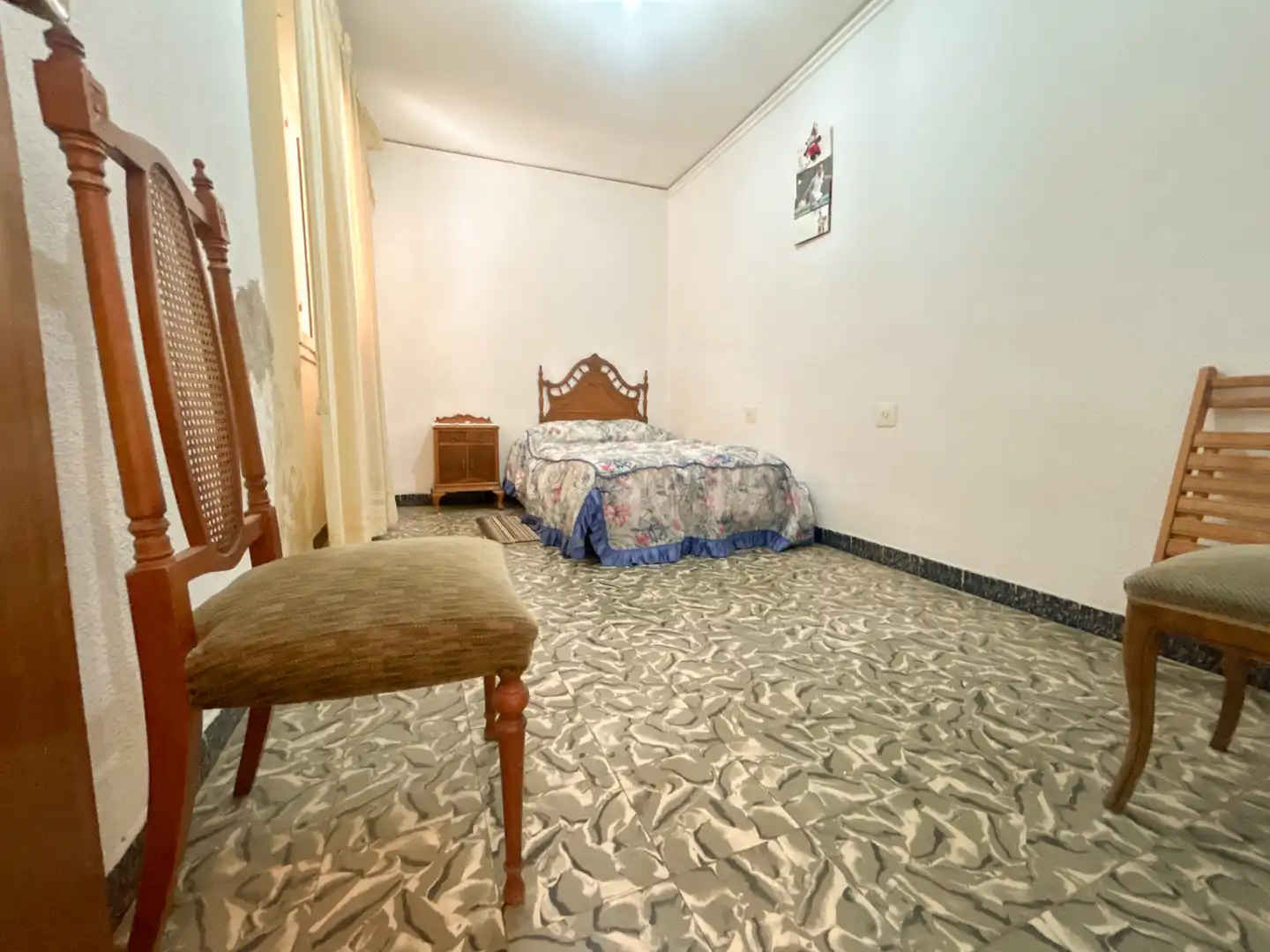 Habitación de Piso en venta en Castellón de la Plana / Castelló de la Plana con Balcón