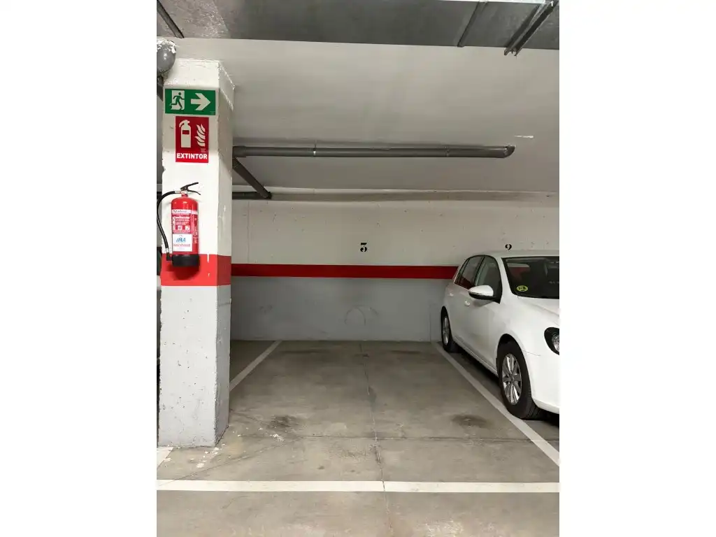 Bajo con ascensor en venta en Calle Viña De La, imagen 22