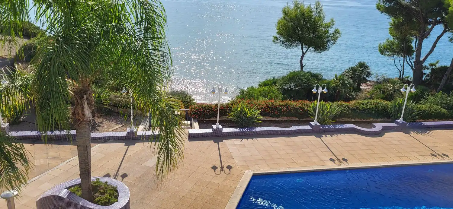 Schwimmbecken von Wohnungen zum Verkauf in Alcanar mit Klimaanlage, Terrasse und Abstellraum