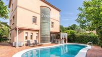 Exterior view of House or chalet for sale in Sant Cugat del Vallès  with Air Conditioner, Heating and Swimming Pool