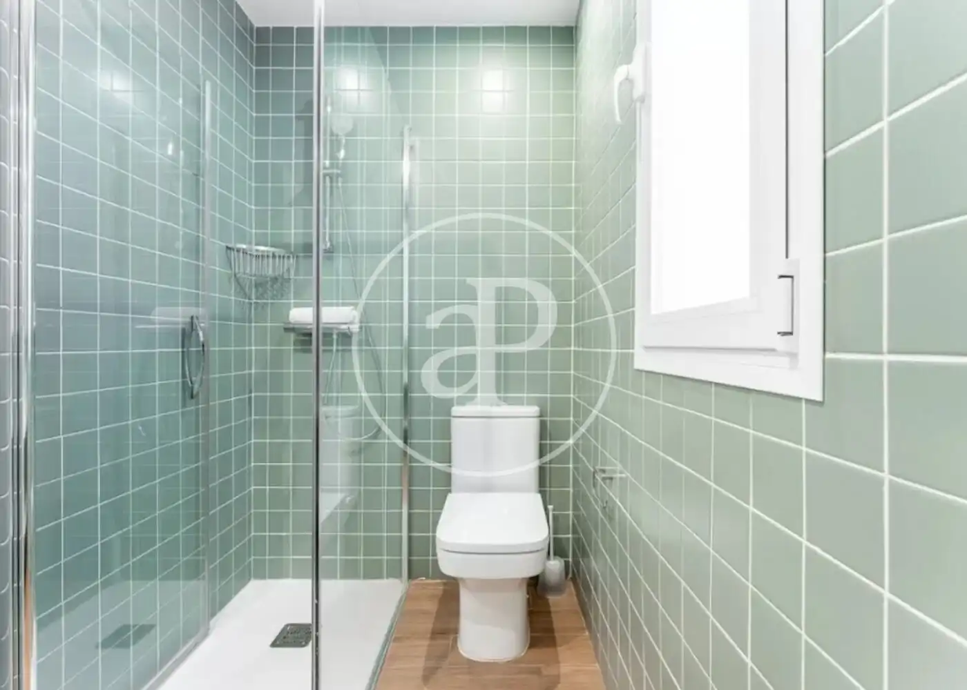 Badezimmer von Wohnung zur Miete in Madrid mit Klimaanlage, Heizung und Möbliert