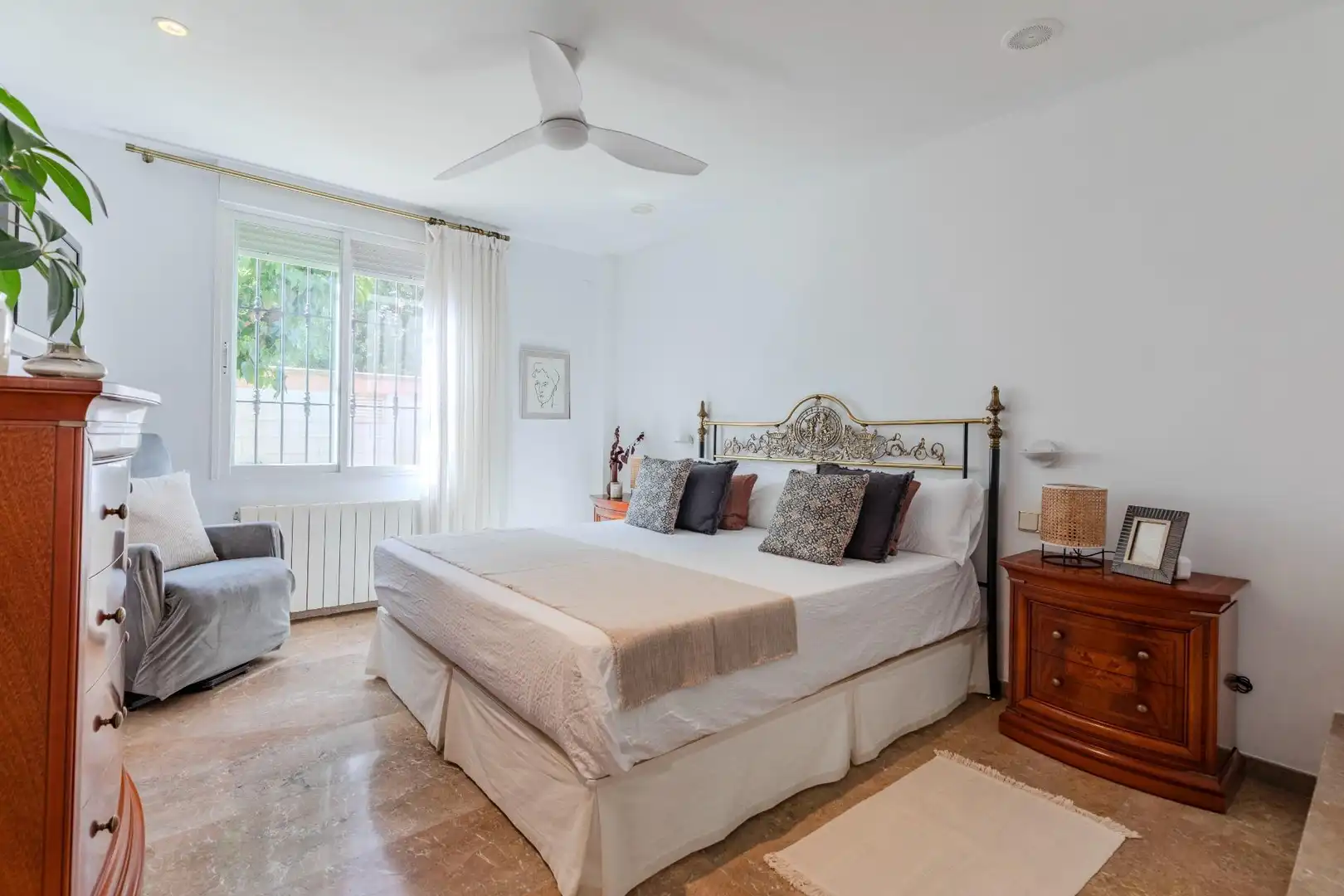 Habitación de Casa o chalet en venta en L'Eliana con Calefacción y Terraza
