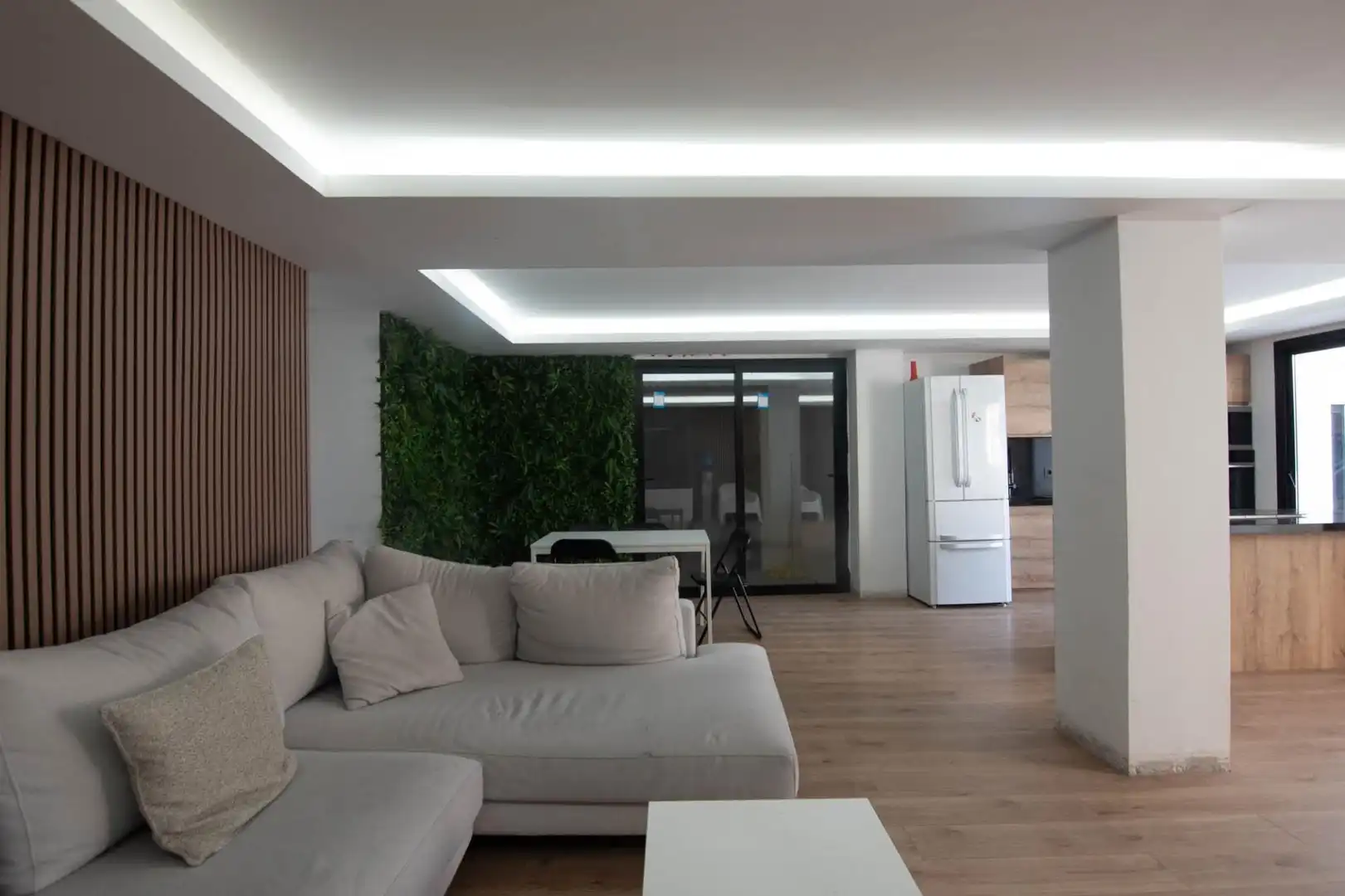 Sala d'estar de Casa o xalet en venda en Murcia amb Jardí privat, Terrassa i Traster