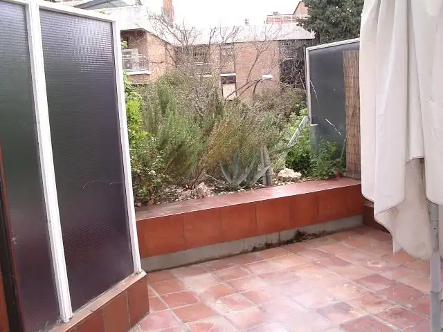 Apartament de lloguer a Calle de Apolonio Morales, Nueva España